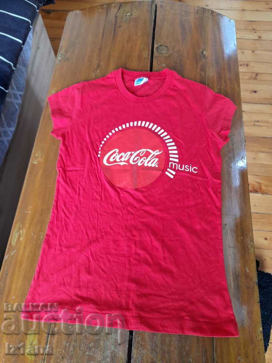 Tricou Coca Cola, Coca Cola
