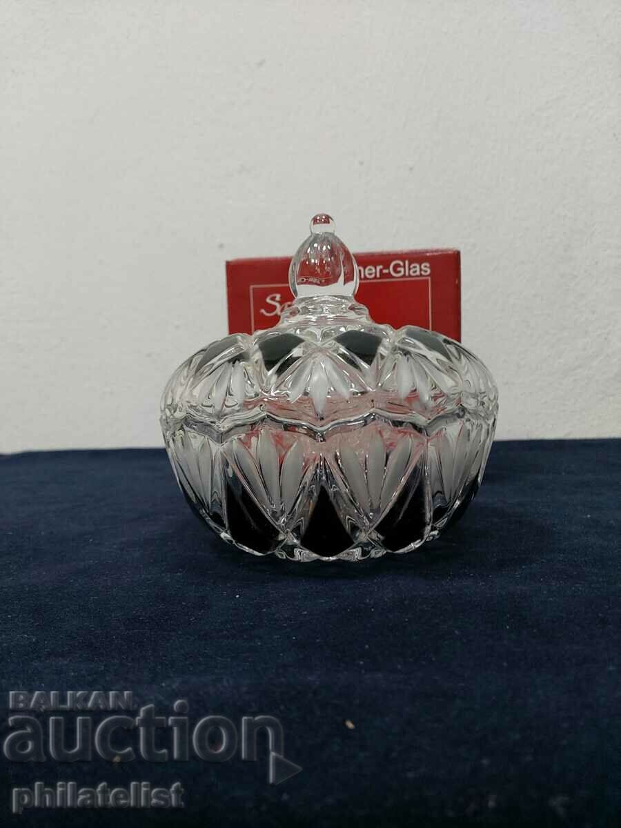 Auction Walther Glas - Saturn - Bonbonniere Auction Walther Glas - Saturn - Bonbonniere