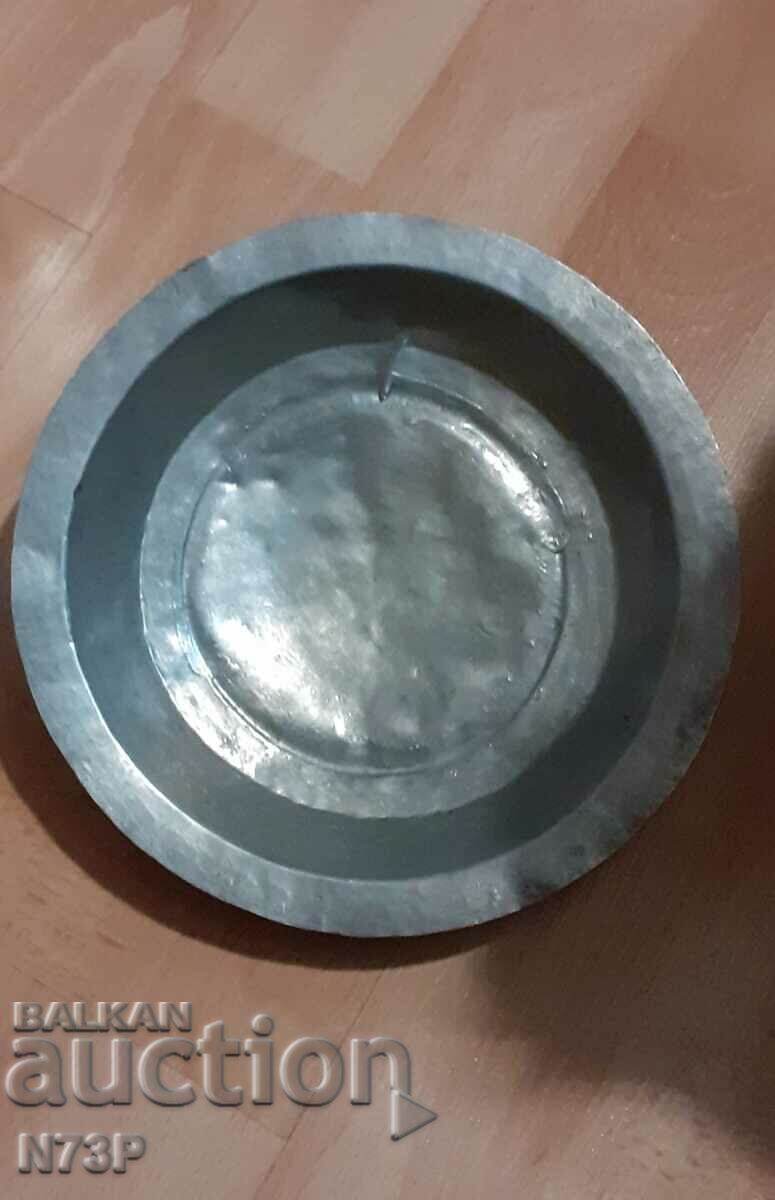 ΠΑΛΑΙΟ ΧΑΛΚΙΝΟ ΓΛΑΣΤΡΟ. ΣΑΧΑΝ. ΠΛΑΚΑ. με τιμή 20.00 BGN | € 10.23 ΠΑΛΑΙΟ ΧΑΛΚΙΝΟ ΓΛΑΣΤΡΟ. ΣΑΧΑΝ. ΠΛΑΚΑ. με τιμή 20.00 BGN | € 10.23