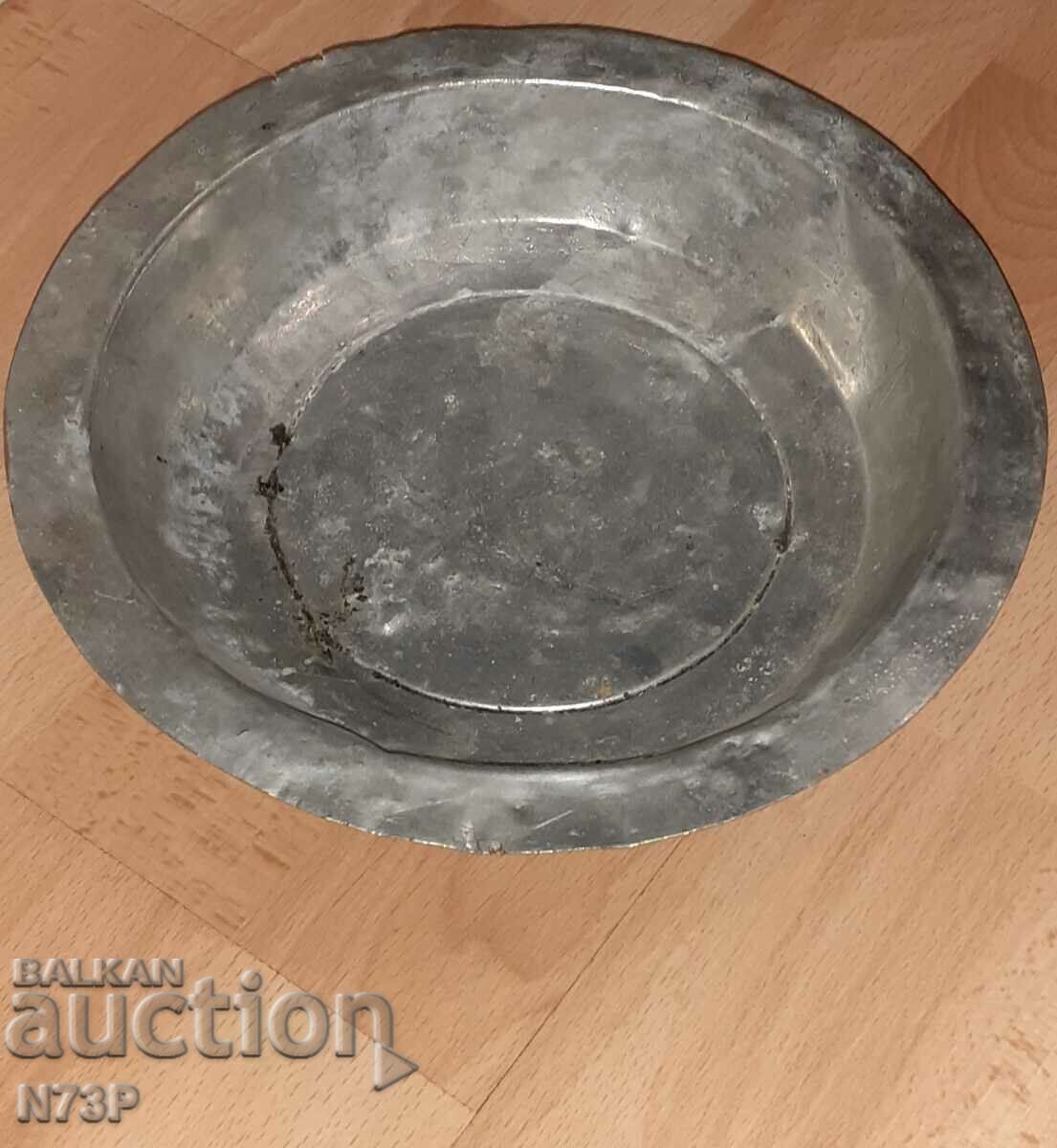 Delivery of OLD COPPER POT. SAHAN. PLATE. Delivery of OLD COPPER POT. SAHAN. PLATE.