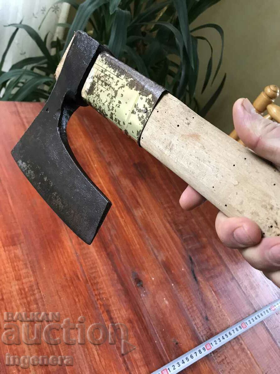 Delivery of SPLITTING AX LARGE AX AX OLD TOOL-1550 GR Delivery of SPLITTING AX LARGE AX AX OLD TOOL-1550 GR