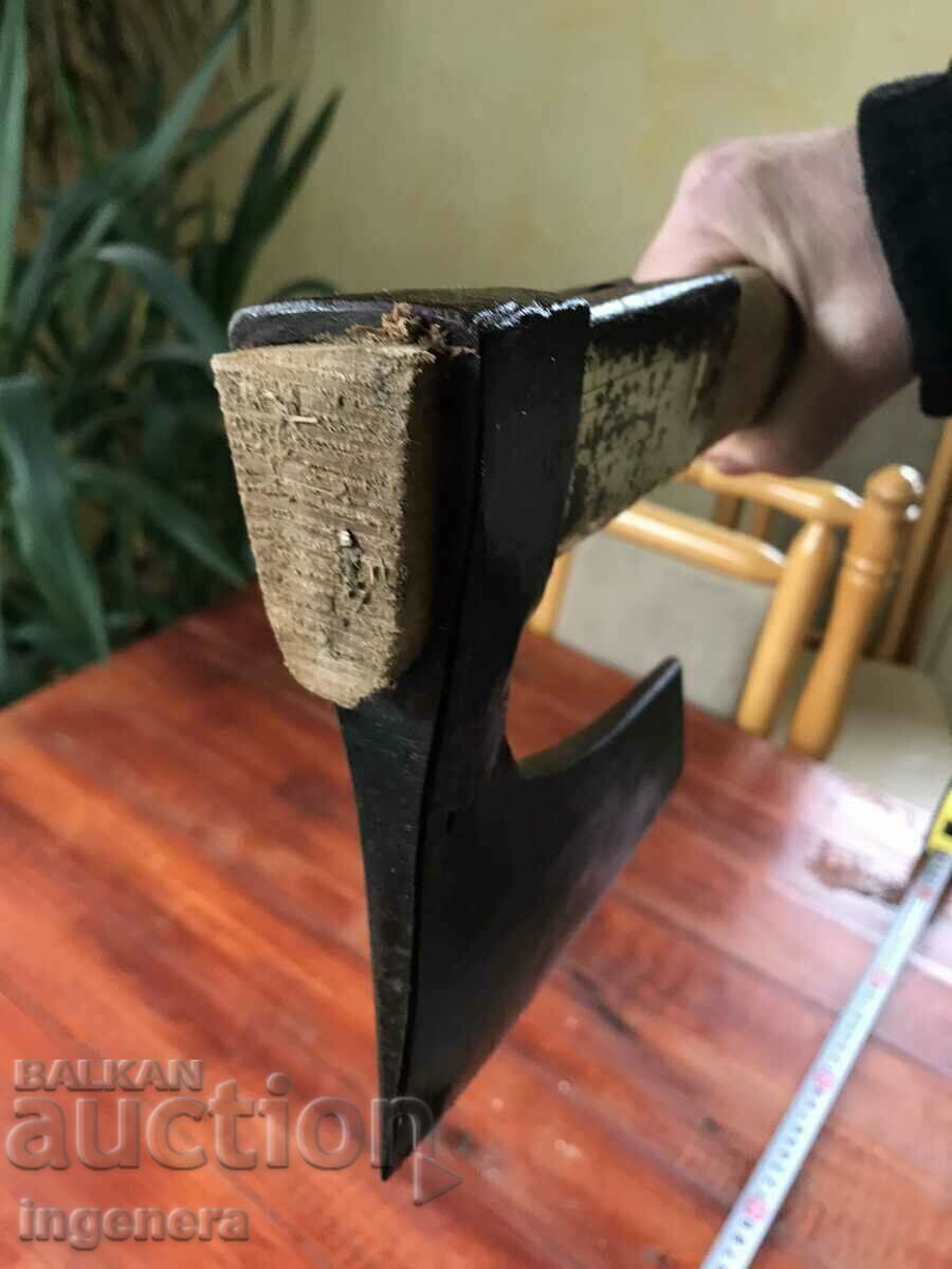 SPLITTING AX LARGE AX AX OLD TOOL-1550 GR - 6 SPLITTING AX LARGE AX AX OLD TOOL-1550 GR - 6