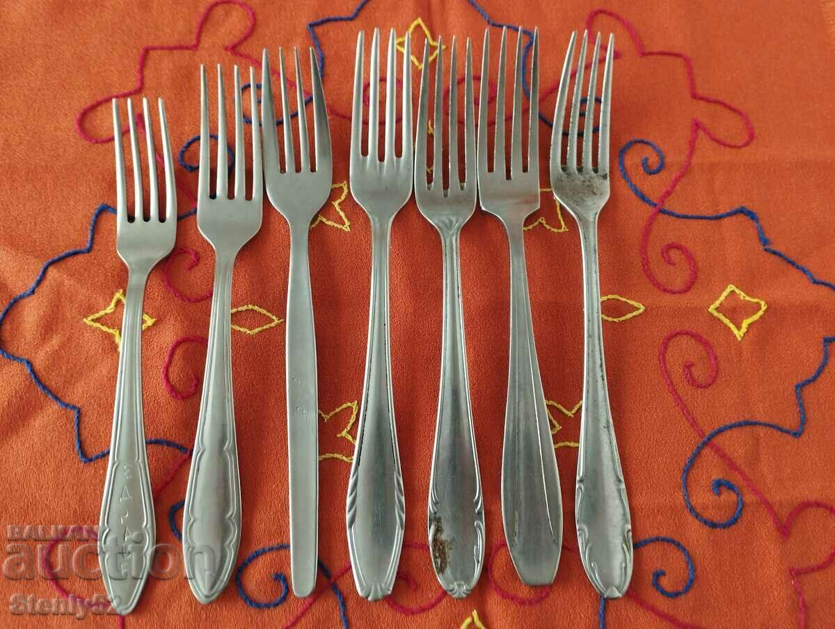 7 pcs. large different forks