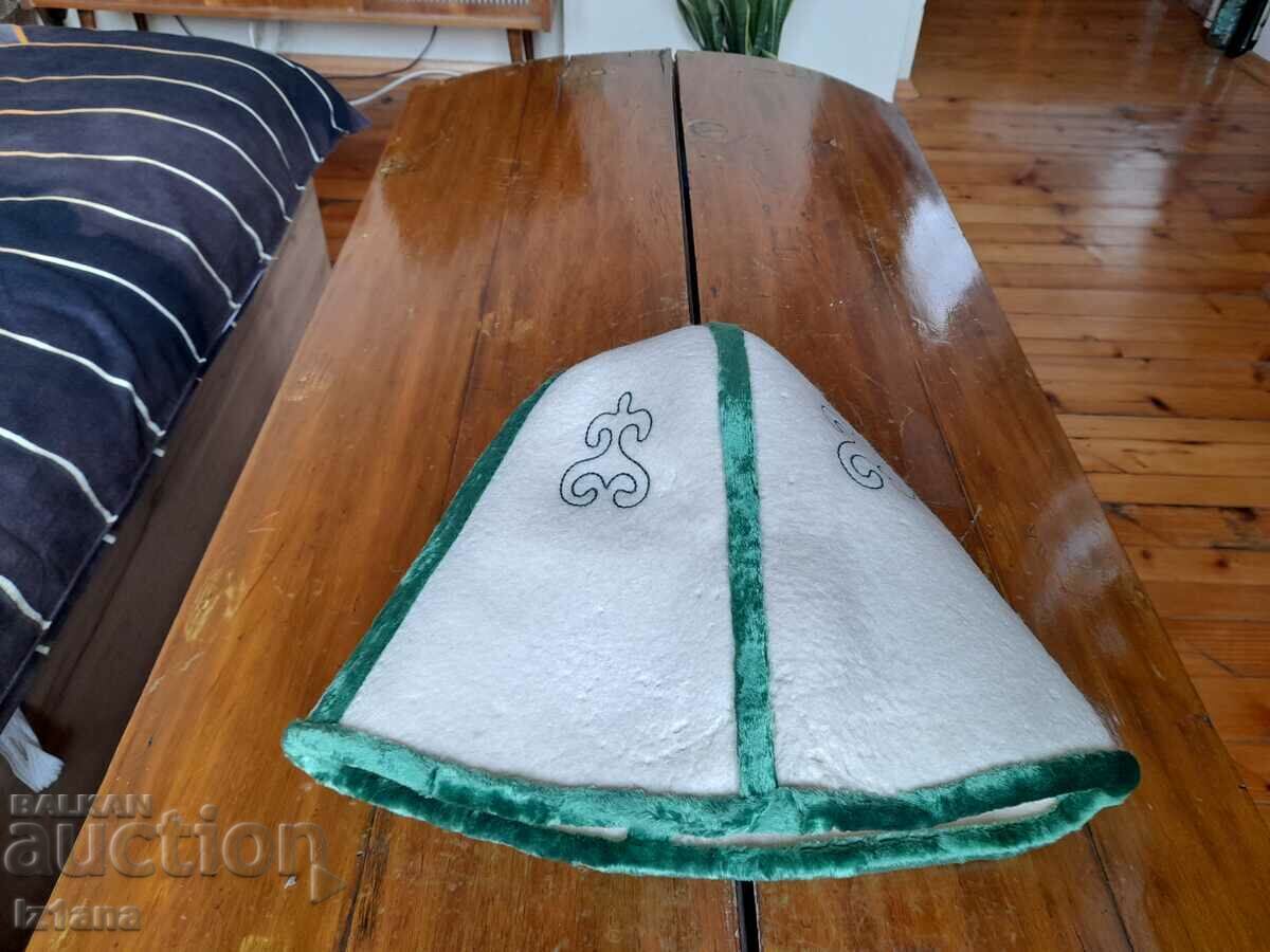 Old ethnic hat Old ethnic hat