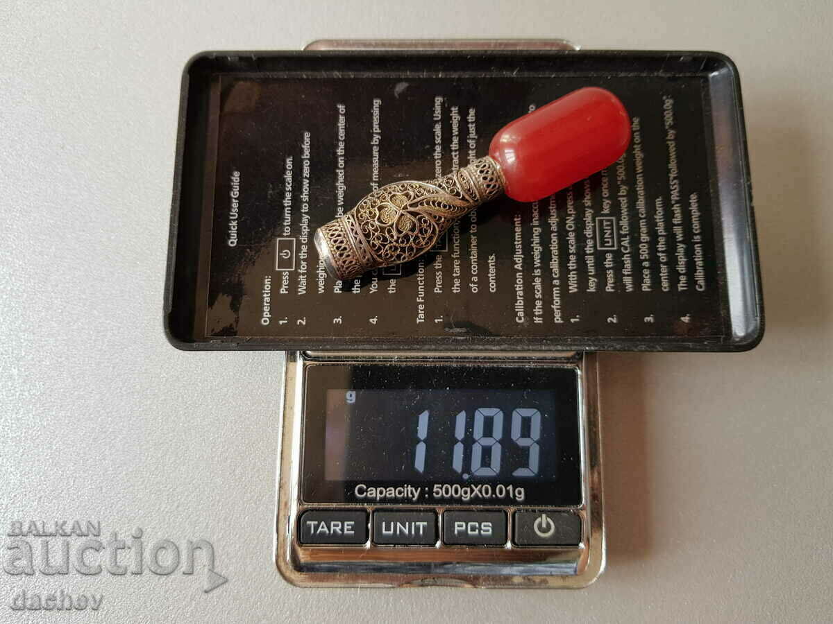 Tigara renascentista din filigran de argint si chihlimbar rosu Damar Tigara renascentista din filigran de argint si chihlimbar rosu Damar