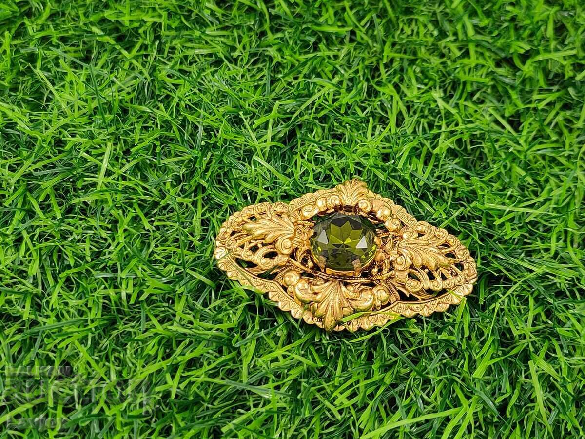 Auction Gilt old brooch * Auction Gilt old brooch *