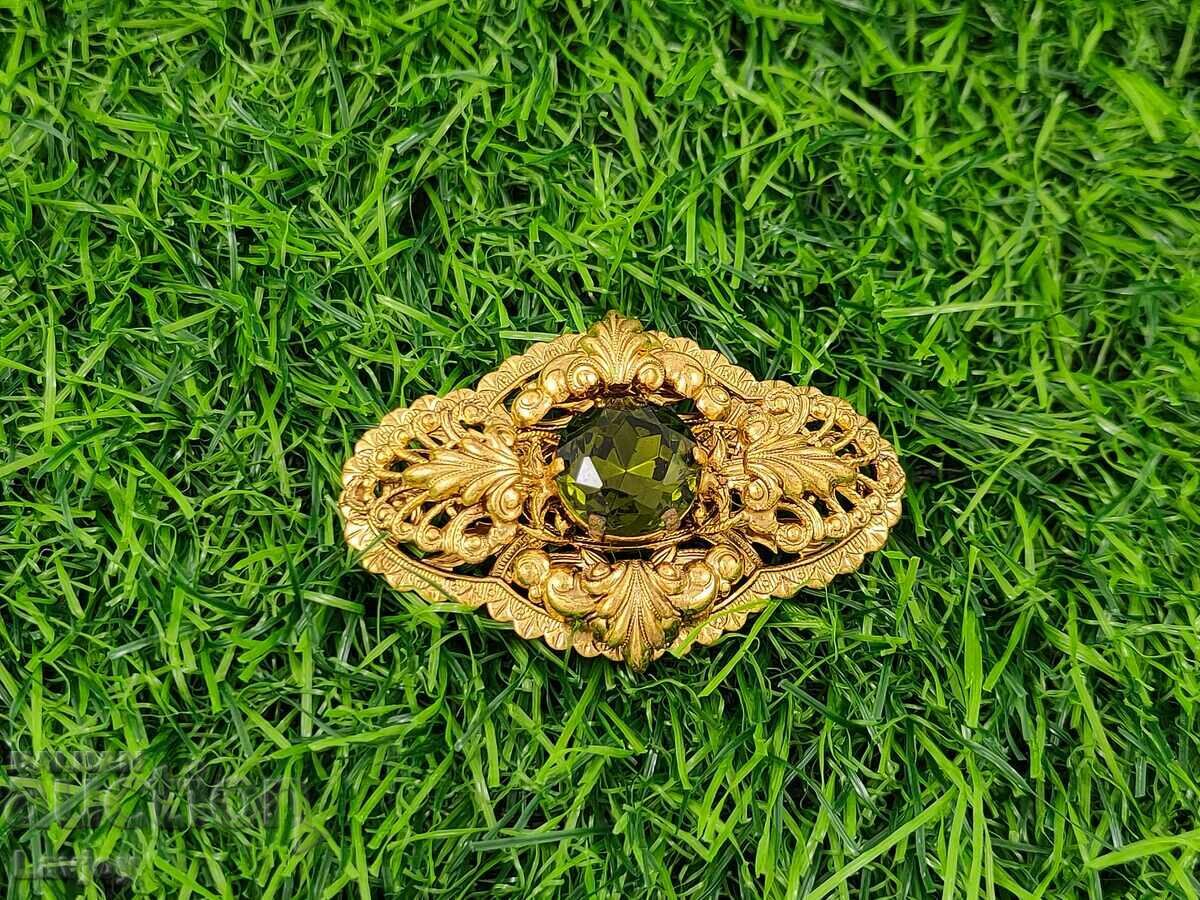 Gilt old brooch *