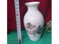 Chinese vase Mandarin made of fine bone china