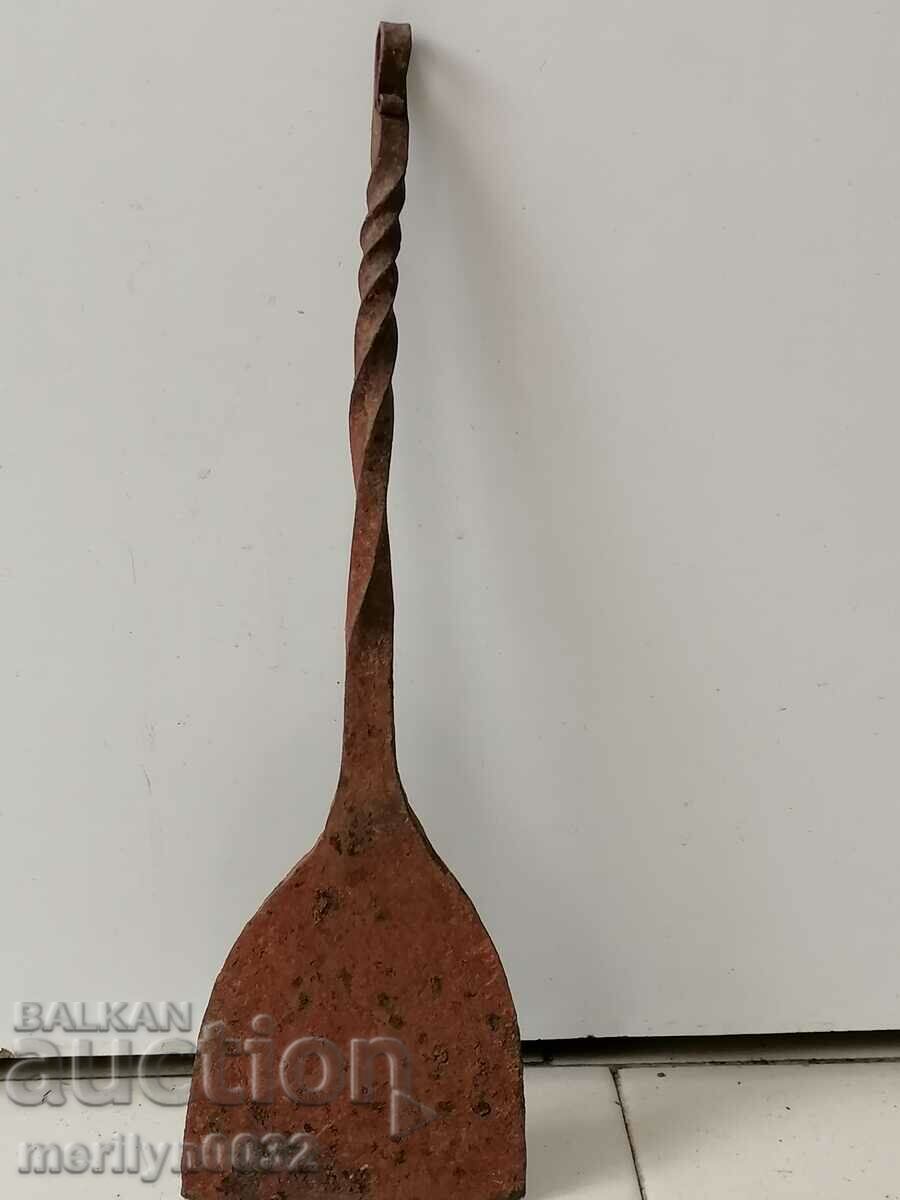 Gingerbread, gingerbread, gingerbread, gingerbread, wrought iron - 7