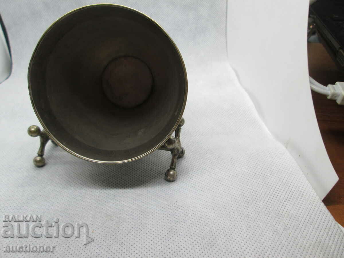 Delivery of OLD GLASS WITH TUGRA Delivery of OLD GLASS WITH TUGRA