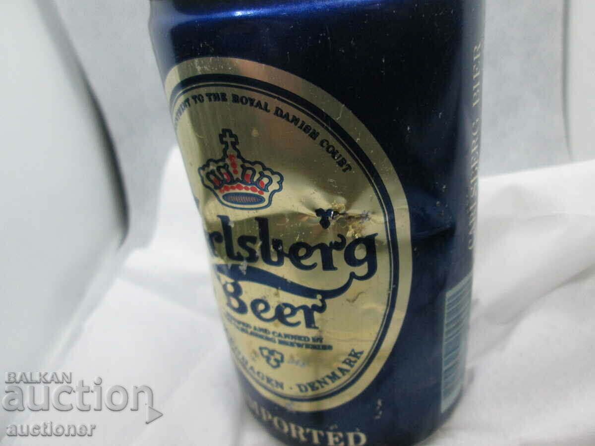 VERY OLD EARLY MODEL CARLSBERG BEER CAN COMPLETE - 7