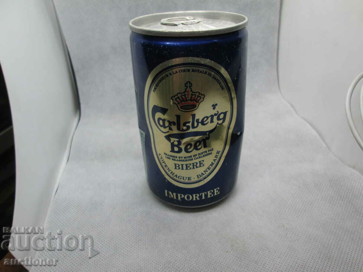 VERY OLD EARLY MODEL CARLSBERG BEER CAN COMPLETE