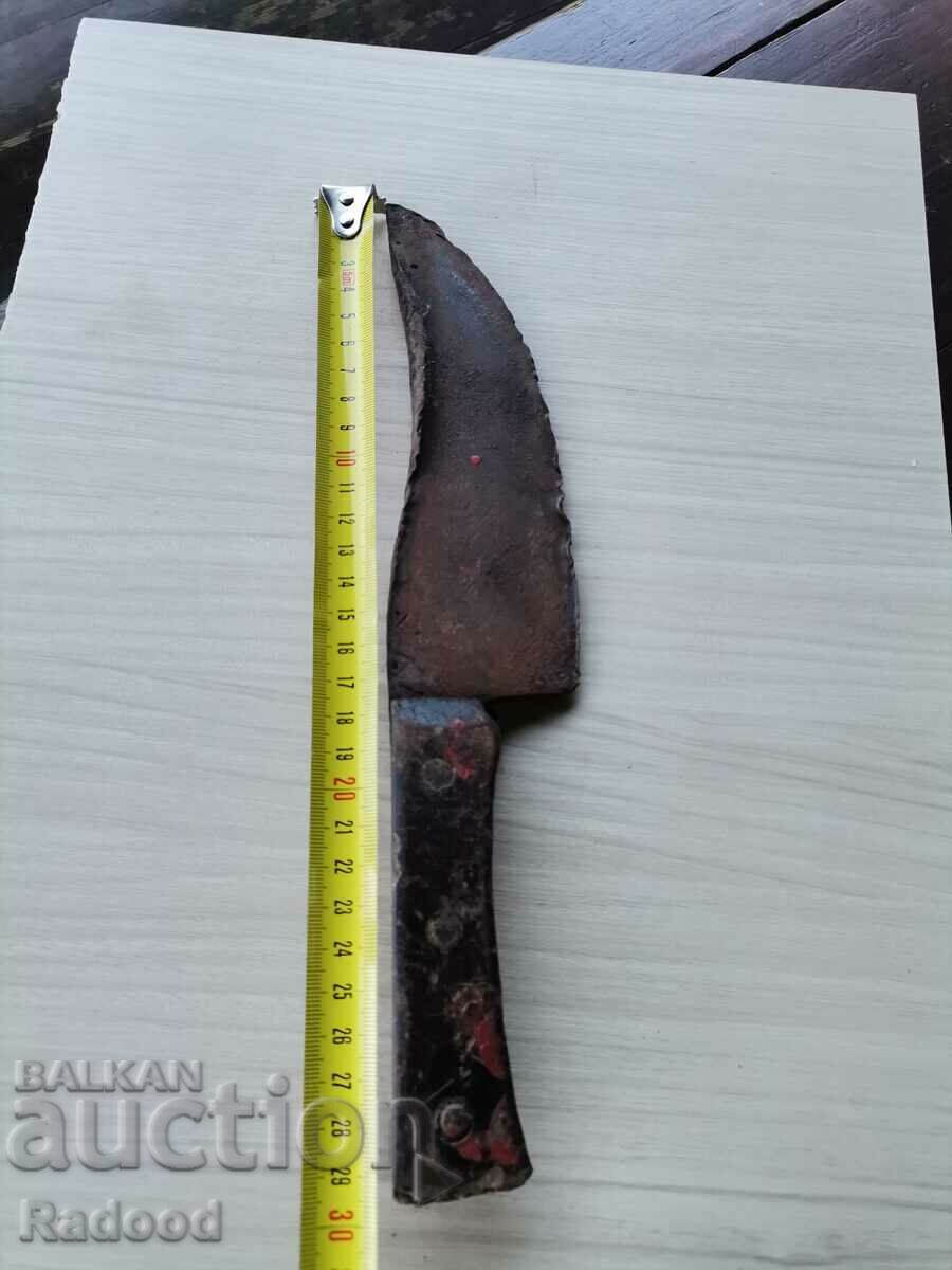 Auction An old knife Auction An old knife