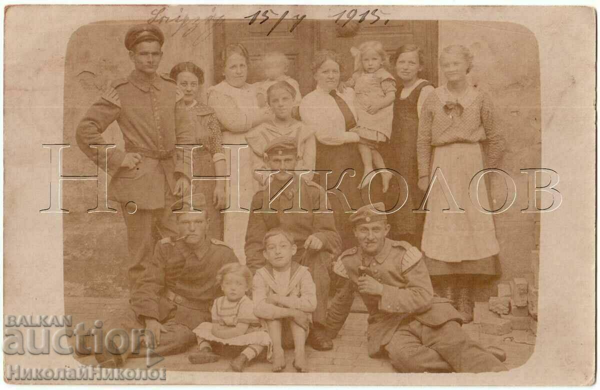 1915 FOTO VECHE GERMANIA FAMILII MILITARE GERMANE LULLA PIPE G224