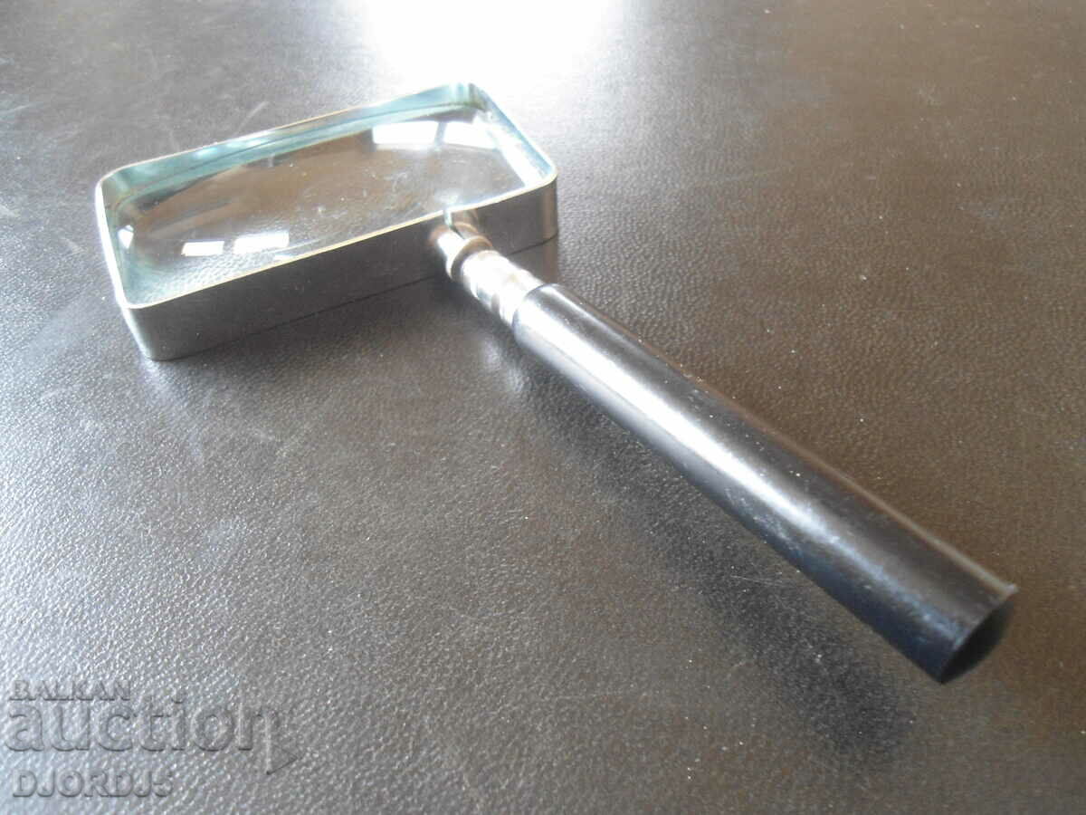 παλιά μεγεθυντικό φακό με τιμή 10.00 BGN | € 5.11 παλιά μεγεθυντικό φακό με τιμή 10.00 BGN | € 5.11