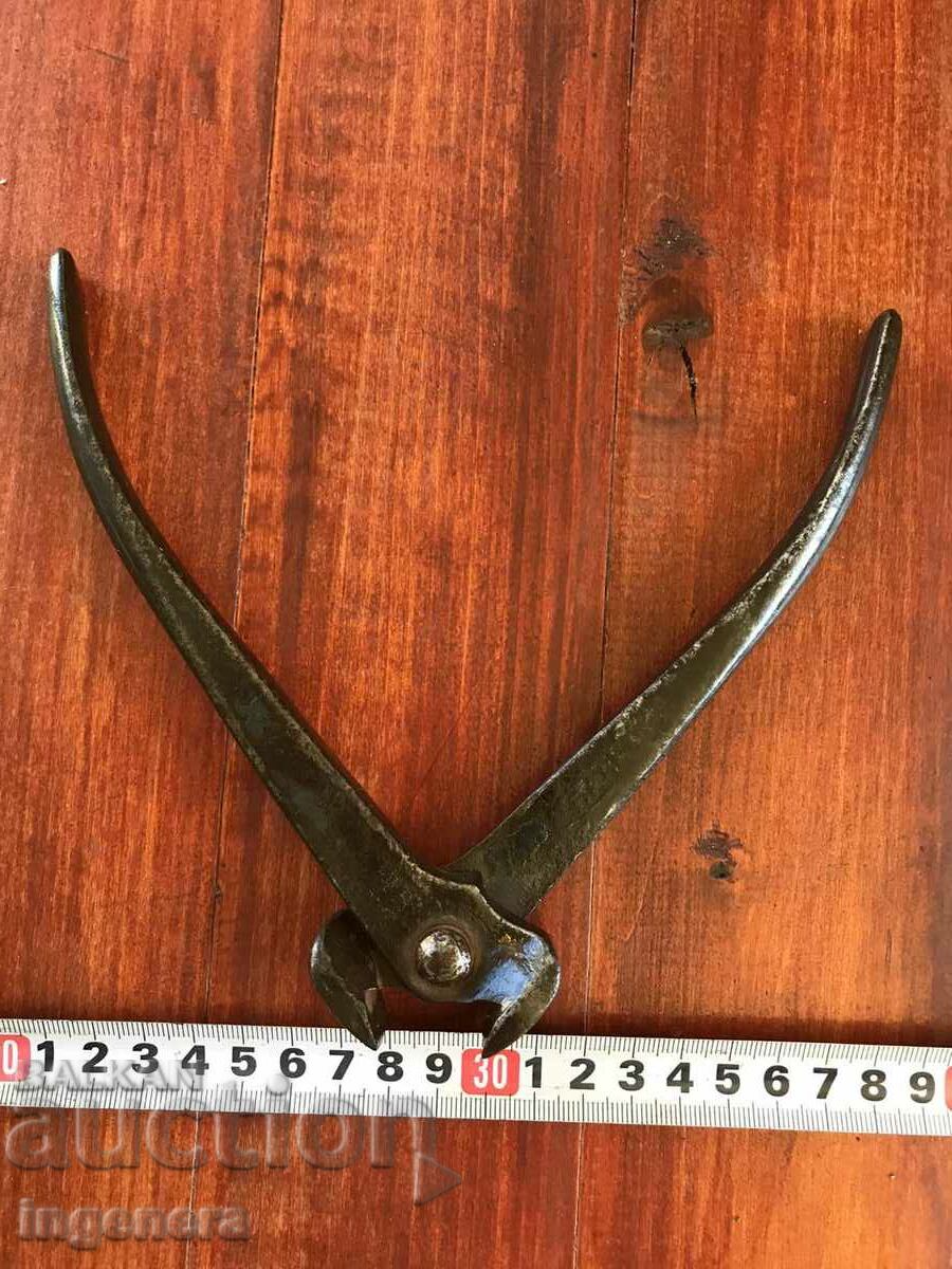 TILE PLIERS FORGED TOOL FROM SOCA with price 12.00 BGN | € 6.14