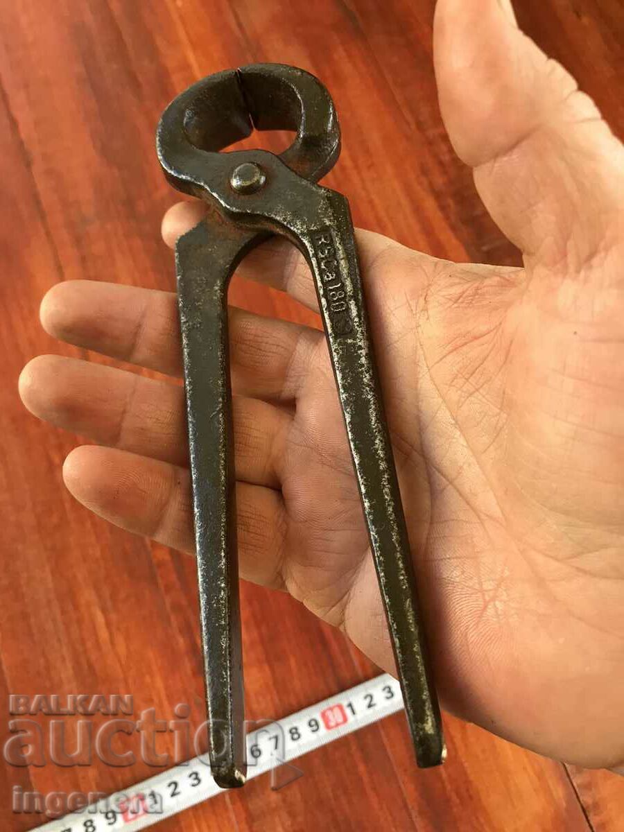 Auction TILE PLIERS FORGED TOOL-MARKED Auction TILE PLIERS FORGED TOOL-MARKED