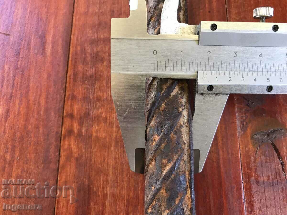 CUTTER OLD FORGED TOOL with price 6.00 BGN | € 3.07