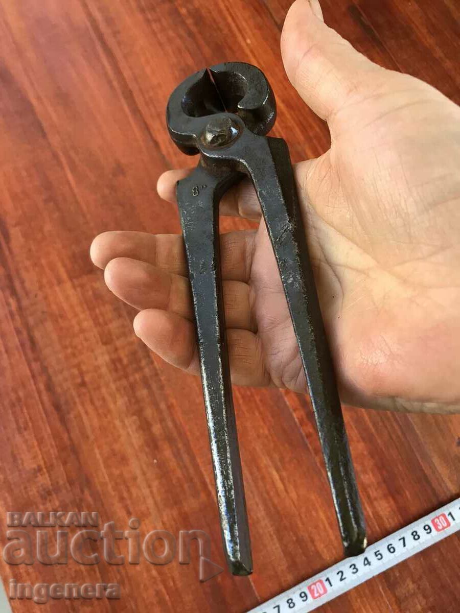 Delivery of TILE FORGED TOOL PLIERS OF SOCA-8 INCH Delivery of TILE FORGED TOOL PLIERS OF SOCA-8 INCH