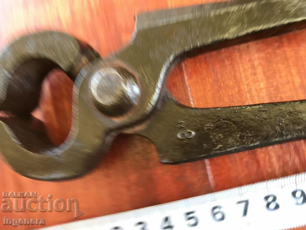 TILE FORGED TOOL PLIERS OF SOCA-8 INCH - 6 TILE FORGED TOOL PLIERS OF SOCA-8 INCH - 6