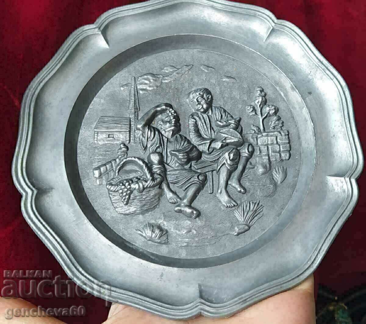 Metal, pewter engraved wall plate, "Grape" with price 21.00 BGN | € 10.74 Metal, pewter engraved wall plate, "Grape" with price 21.00 BGN | € 10.74