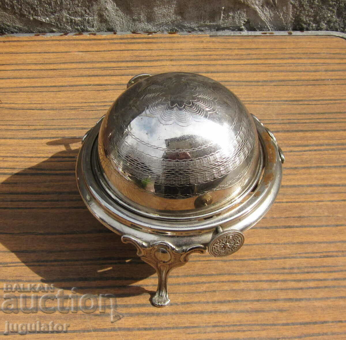 vintage Art Deco candy box and ornamented cake bowl with price 30.00 BGN | € 15.34 vintage Art Deco candy box and ornamented cake bowl with price 30.00 BGN | € 15.34