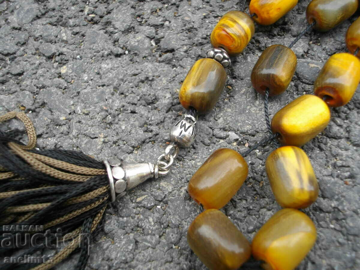 СТАРА БРОЕНИЦА БИВОЛСИ РОГ СЪС СРЕБЪРЕН ПИСКЮЛ с цена 130.00 лв. | € 66.47 СТАРА БРОЕНИЦА БИВОЛСИ РОГ СЪС СРЕБЪРЕН ПИСКЮЛ с цена 130.00 лв. | € 66.47