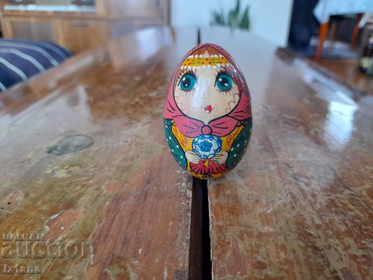 Old wooden egg, Matryoshka
