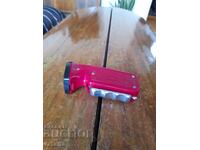 Lanternă cu dinamo veche