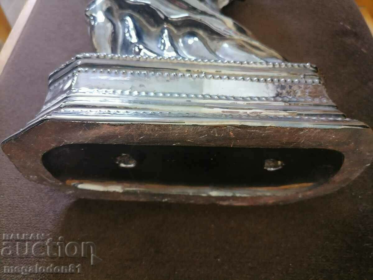 Auction The Republic - a ceramic statuette from the 1950s Auction The Republic - a ceramic statuette from the 1950s