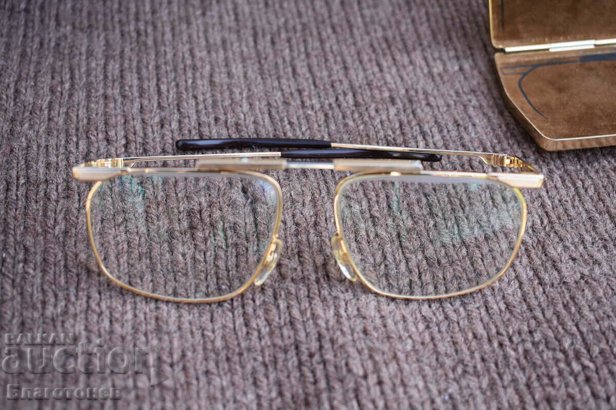 Auction KANDA SIMFOLD glasses Auction KANDA SIMFOLD glasses