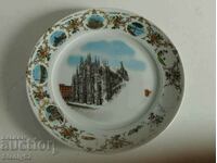 Decorative porcelain plate for wall hanging - Italy.