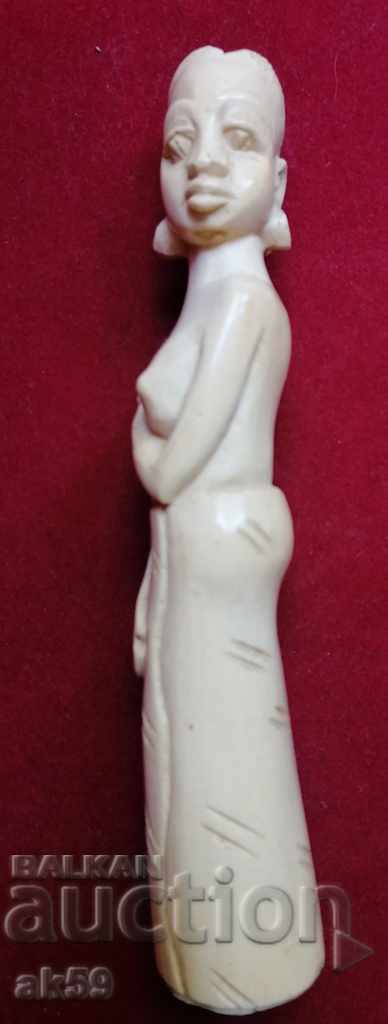 Аукцион "Африканка" еротика малка пластика - слонова кост. Аукцион "Африканка" еротика малка пластика - слонова кост.