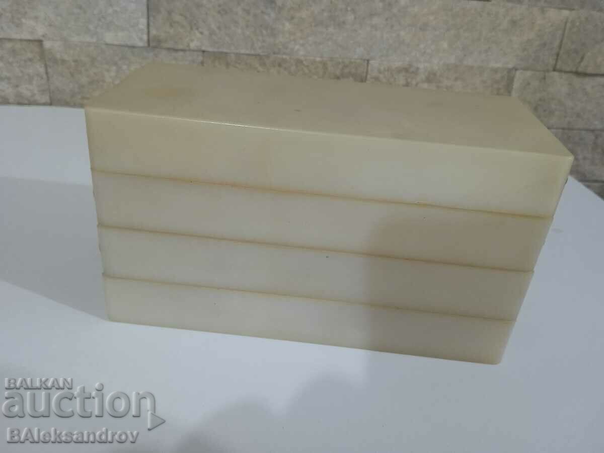 Παλιό κουτί ραπτικής - 6 Παλιό κουτί ραπτικής - 6