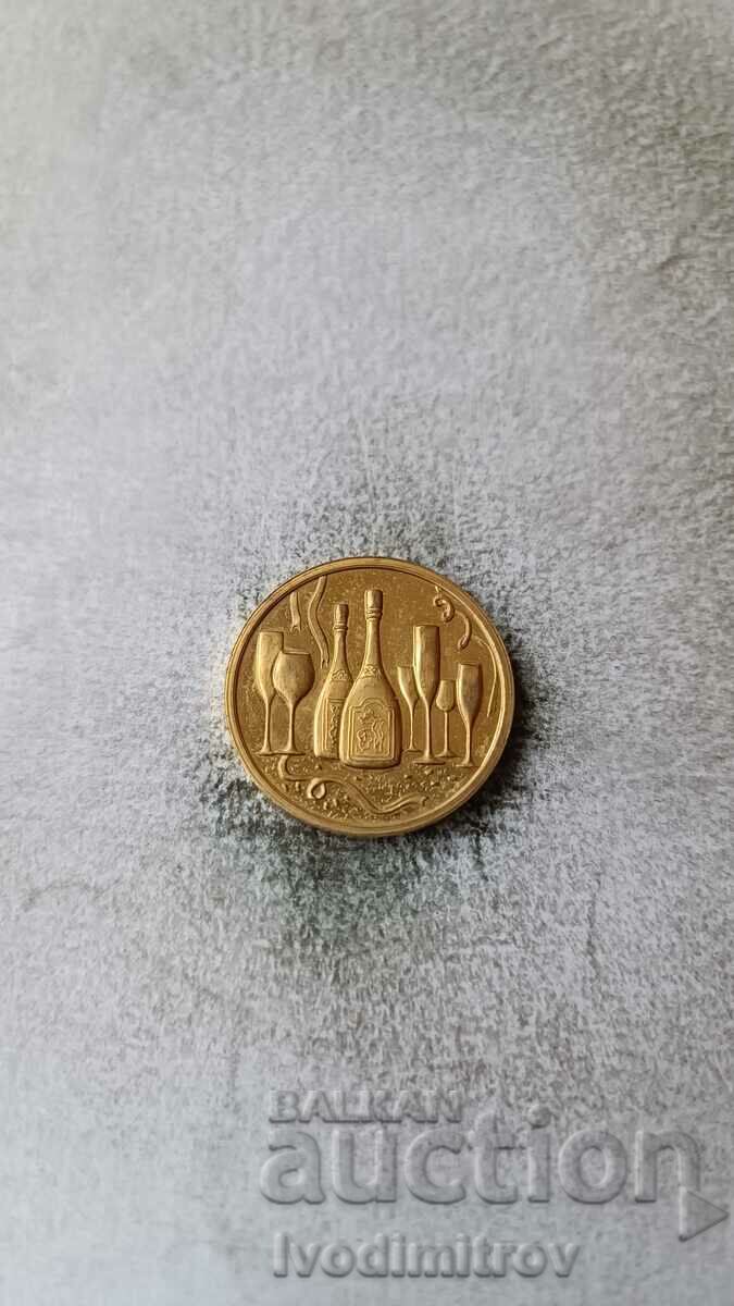 Gilded lucky charm Merry Christmas M N G Glasses and bottles with price 6.85 BGN | € 3.50 Gilded lucky charm Merry Christmas M N G Glasses and bottles with price 6.85 BGN | € 3.50