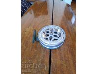 Mulinetă veche de pescuit