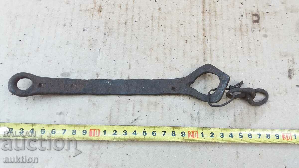 WROUGHT RENAISSANCE MANDALA, LOCK - 6 WROUGHT RENAISSANCE MANDALA, LOCK - 6