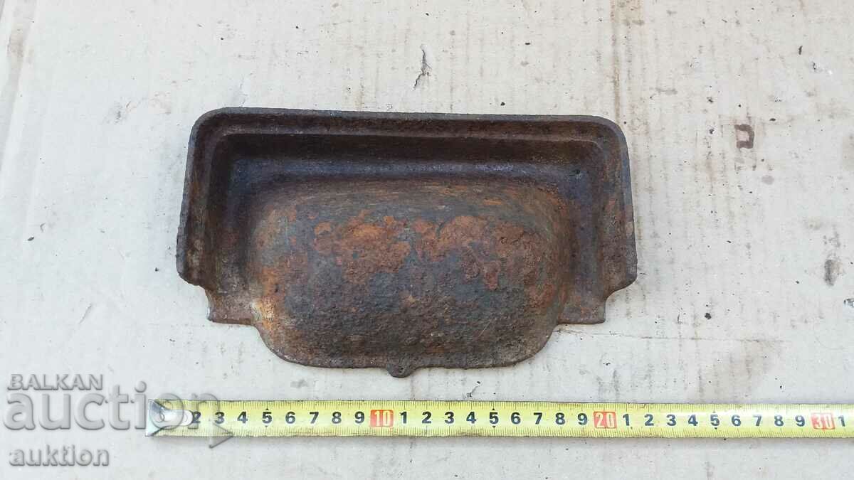 OLD SOLID STOVE ASH TRAY - 7 OLD SOLID STOVE ASH TRAY - 7