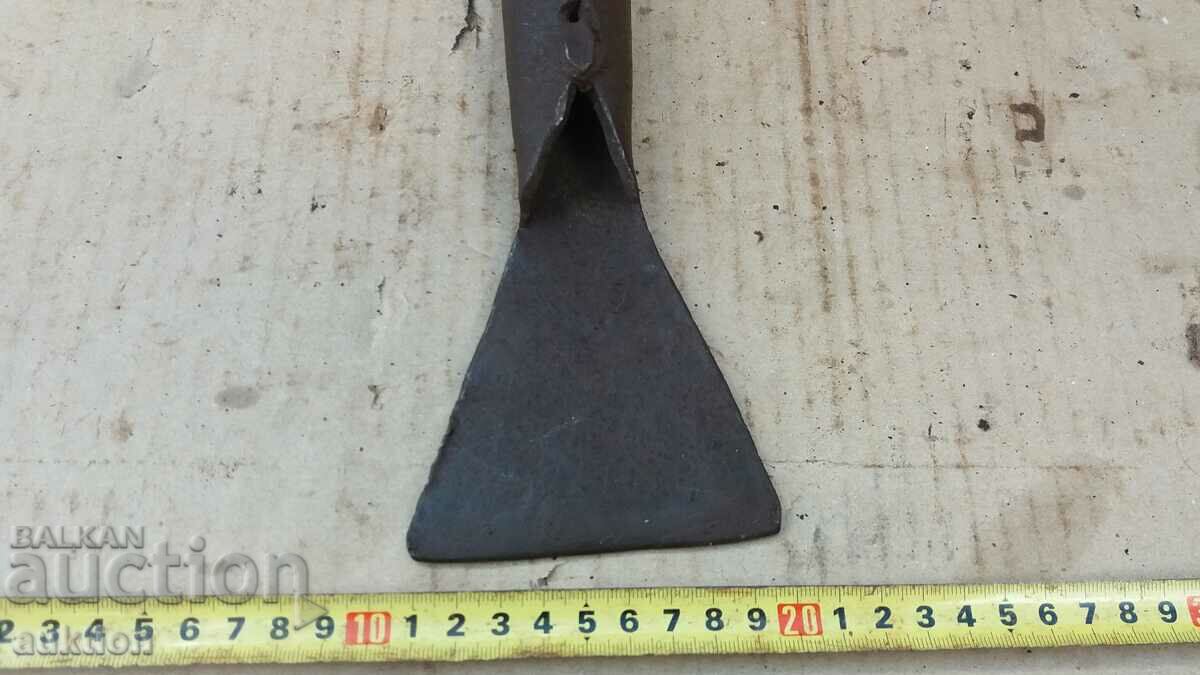 FORGED RENAISSANCE SCRATCH - 5