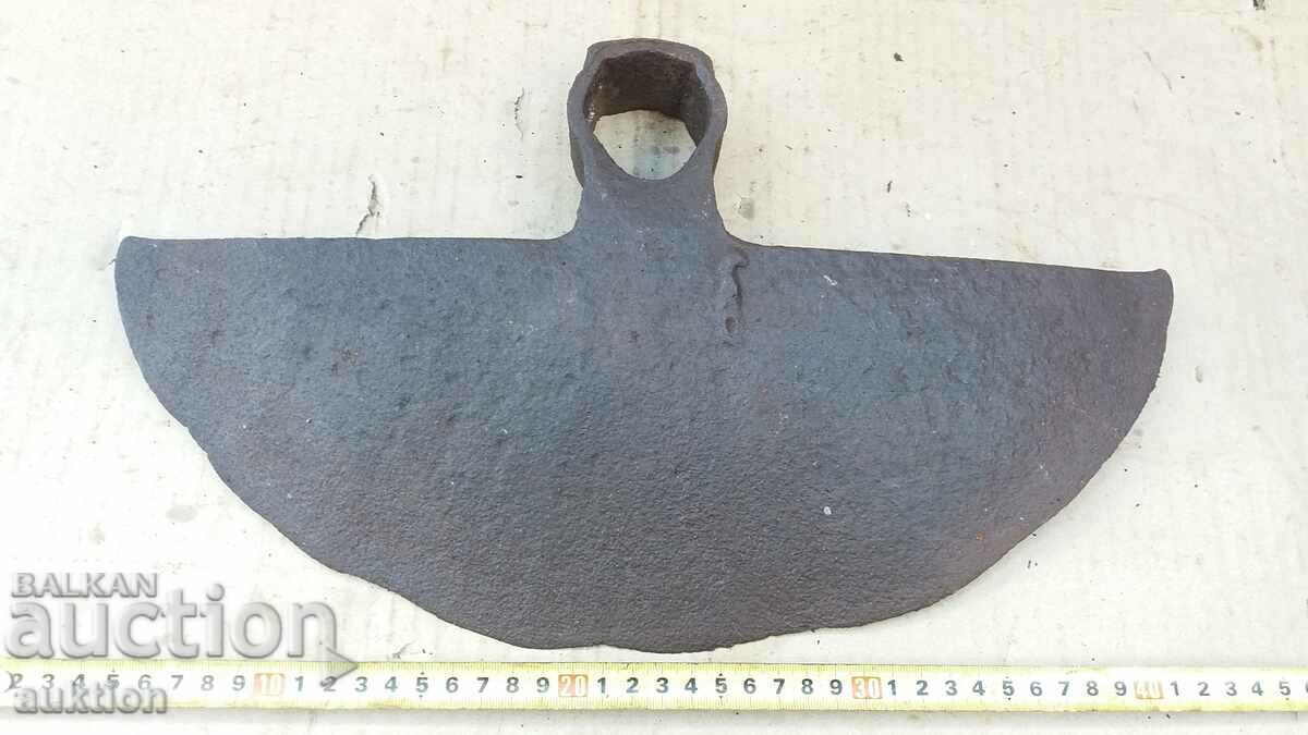 FORGED HUGE RENAISSANCE HOE, SHOVEL with price 8.99 BGN | € 4.60