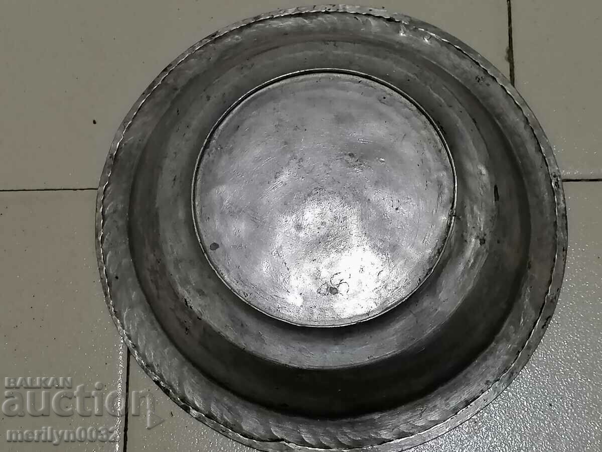 Auction Old copper sahan, baker, bowl, plate, tass Auction Old copper sahan, baker, bowl, plate, tass