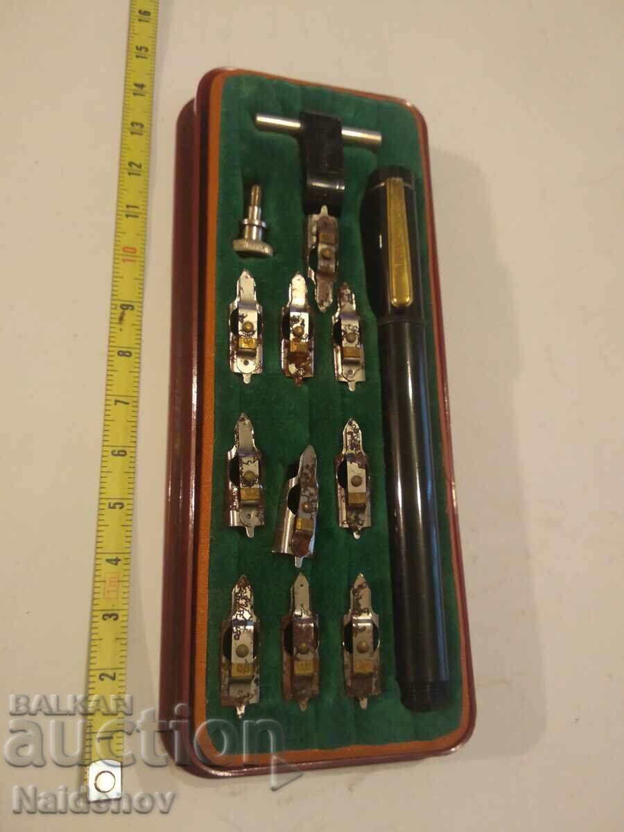 Markant pen drawing tools with price 19.99 BGN | € 10.22 Markant pen drawing tools with price 19.99 BGN | € 10.22