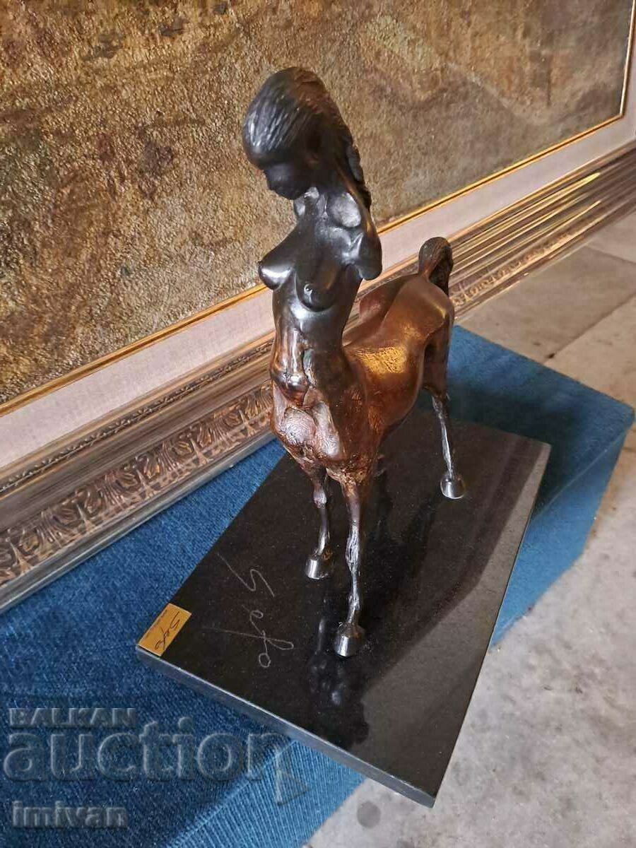 Delivery of Statuette Centaur Woman - Seyfetin Shekerov - Sefo Delivery of Statuette Centaur Woman - Seyfetin Shekerov - Sefo