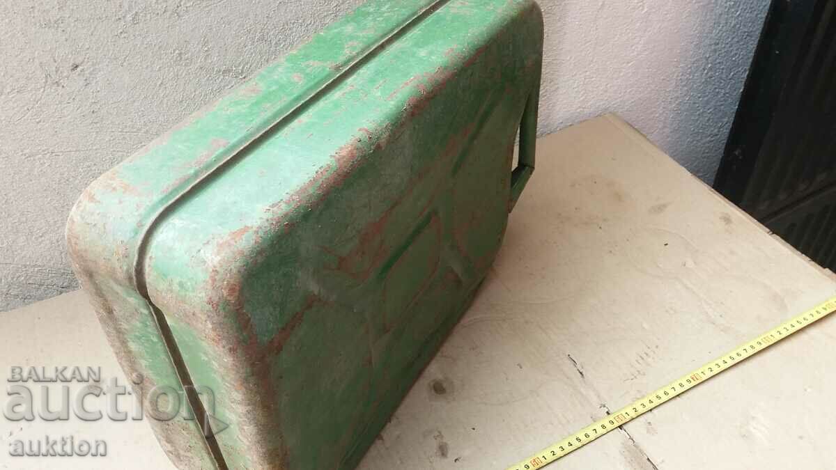 MASSIVE FUEL CAN 20 LITERS - 5 MASSIVE FUEL CAN 20 LITERS - 5