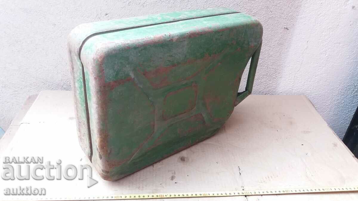 MASSIVE FUEL CAN 20 LITERS - 7 MASSIVE FUEL CAN 20 LITERS - 7