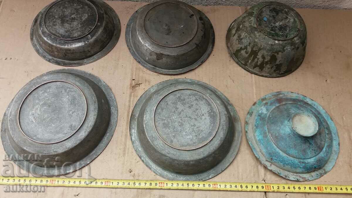 RENAISSANCE SET OF DINING VESSELS COPPER PLATES - 7 RENAISSANCE SET OF DINING VESSELS COPPER PLATES - 7