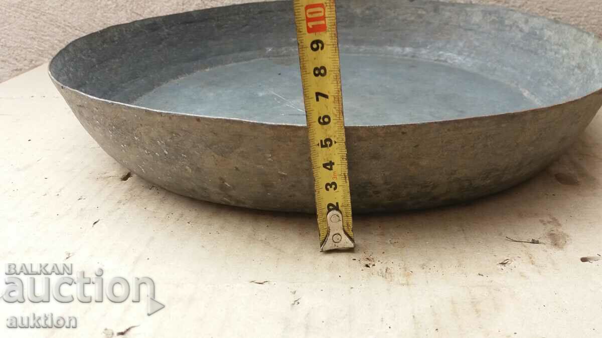 WROUGHT RENAISSANCE COPPER PAN - TRAY FOR PIES, PIES - 5 WROUGHT RENAISSANCE COPPER PAN - TRAY FOR PIES, PIES - 5