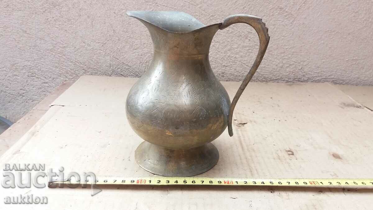 SOLID BRONZE JUG WITH ORNAMENTATION - 6 SOLID BRONZE JUG WITH ORNAMENTATION - 6