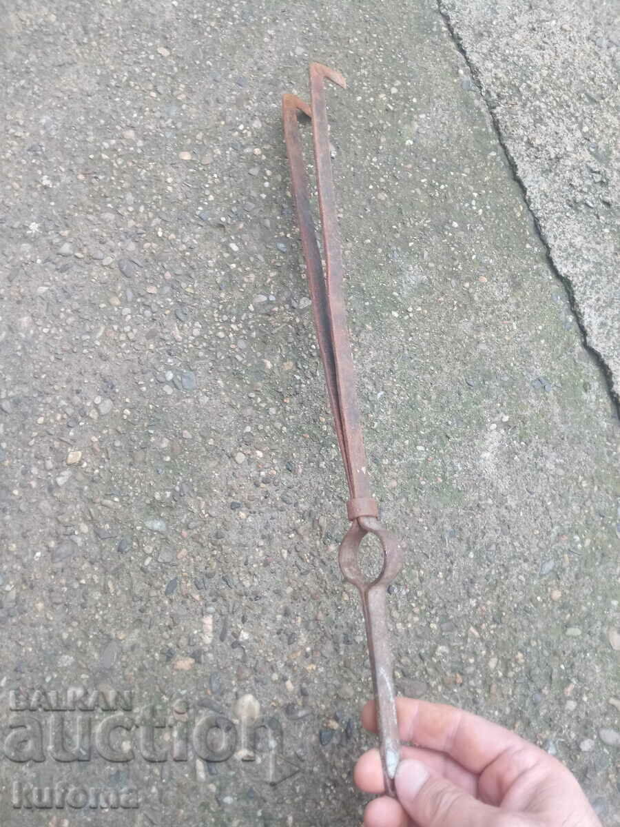 Auction Old forged dilaf curling iron Auction Old forged dilaf curling iron