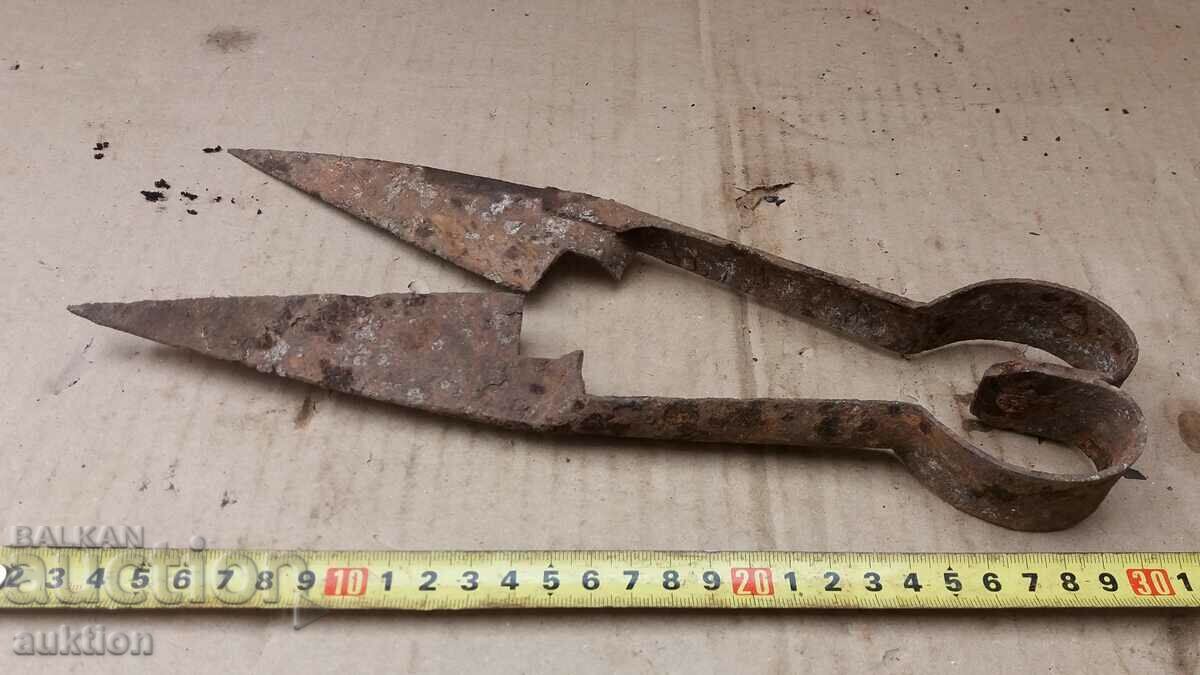 Delivery of OLD HANGER FOR SHEEPING SHEEP Delivery of OLD HANGER FOR SHEEPING SHEEP